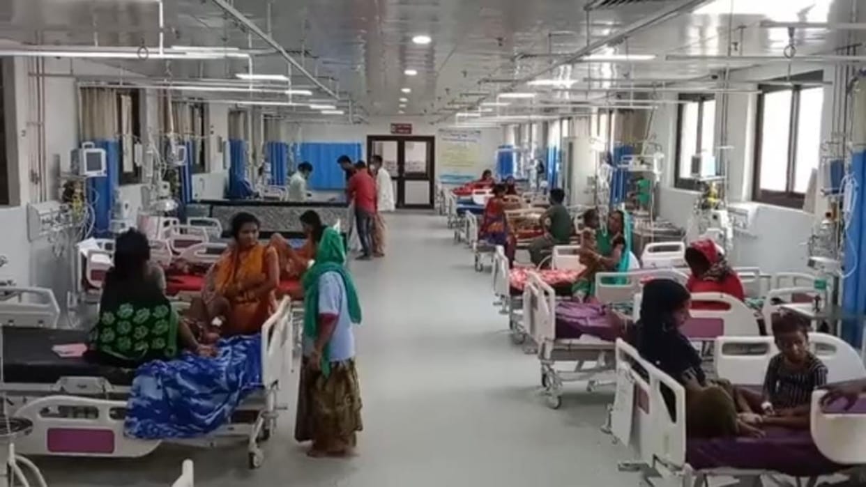 Viral fever outbreak 40 percent fever patients in OPD are getting these symptoms