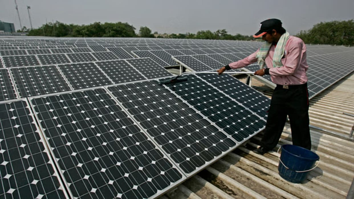 PM Surya Ghar YojanaSolar panels will be installed on roofs of 25 thousand houses in varanasi