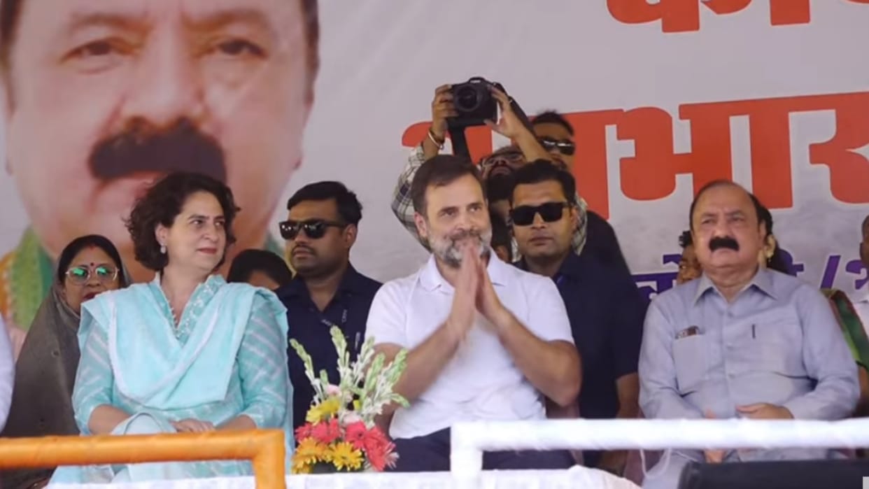 Aabhar Sabha: Rahul Gandhi in Raebareli.