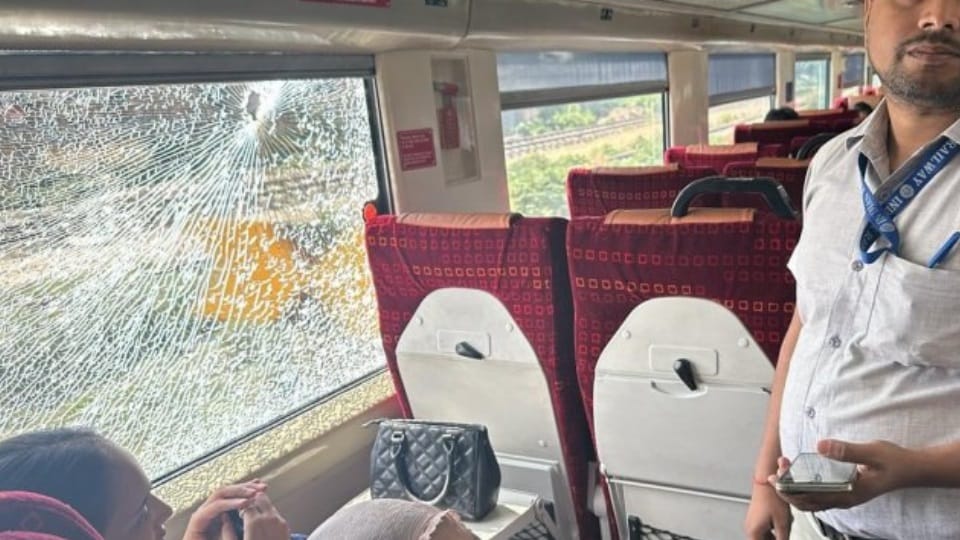 Stone pelting on Vande Bharat Express in Punjab