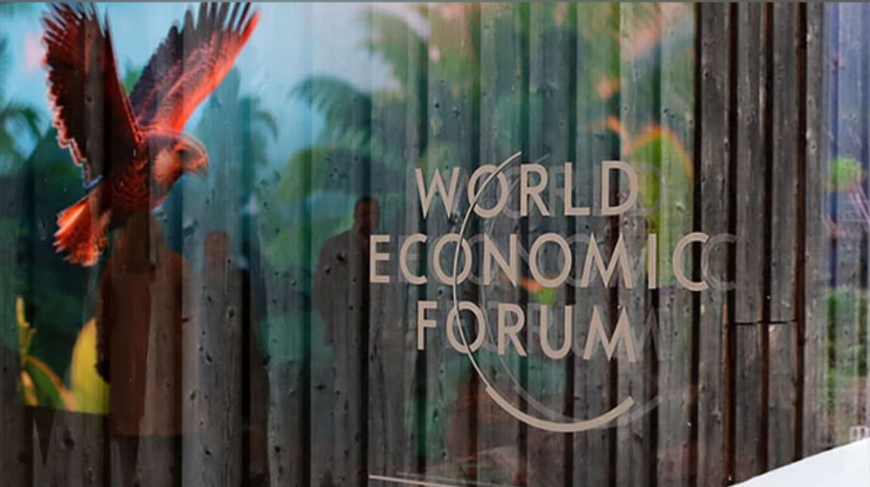 According to World Economic Forum global report tariff war and AI risks pose biggest threat to global business