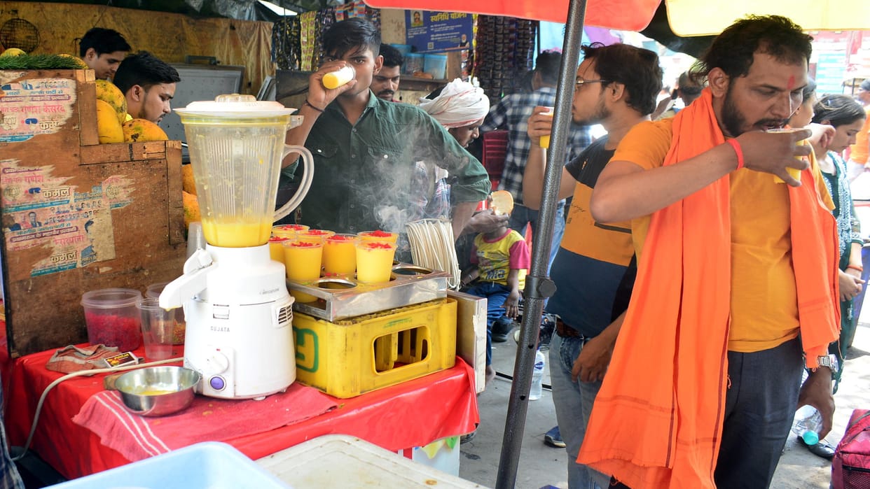 Life is in a bad state due to the scorching heat people are hiding in their homes due to the strong hot winds