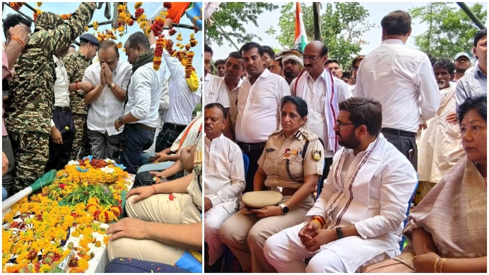 MP News: Crowd gathered to bid last farewell to martyr Kabir Uike of Chhindwara Minister Sampatia Uike