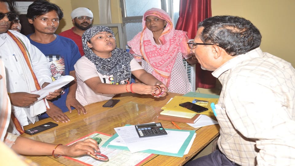 Demonstration in Municipal Corporation regarding wate