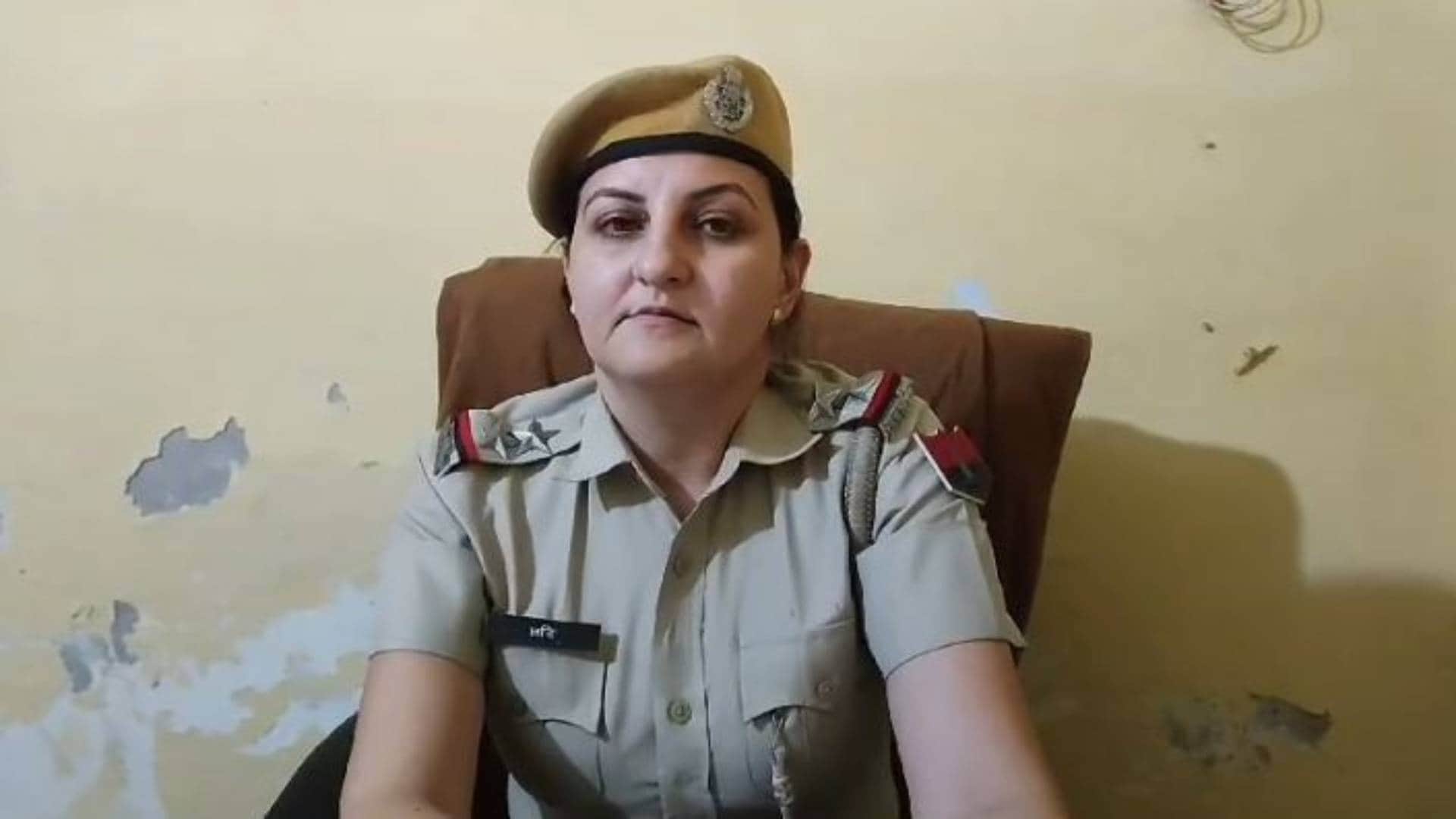 छवि फौजदार, महिला थाना प्रभारी