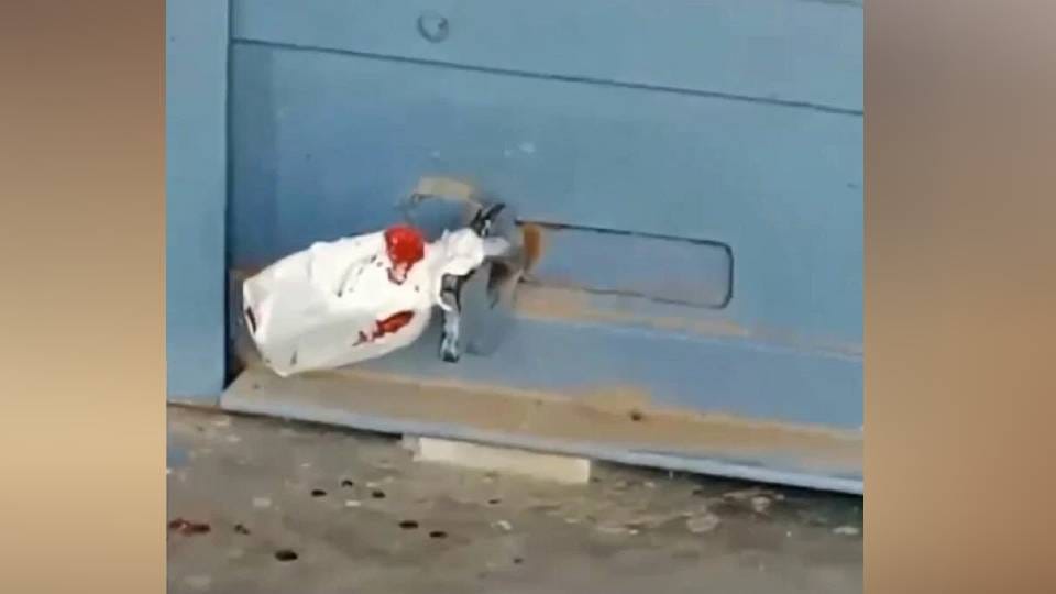 illiterate woman running clinic with help of quack In Agra deliveries and abortions was being done