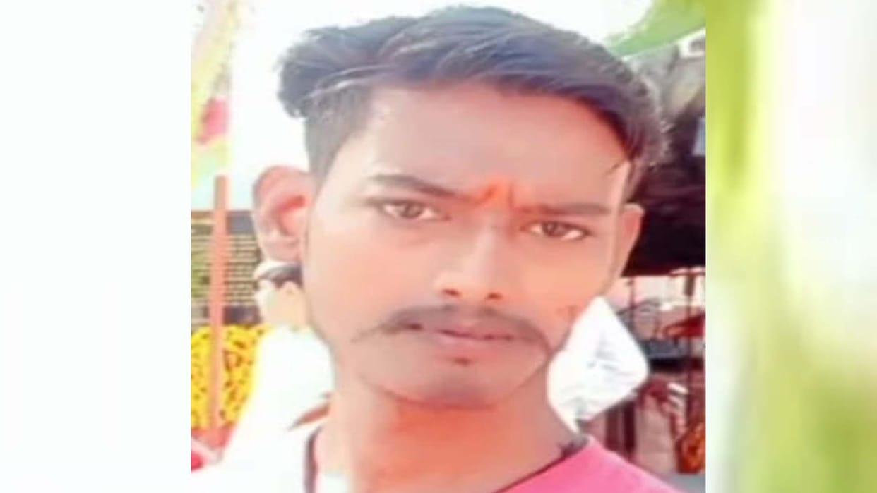 Shuklaganj: Husband jumps from roof after quarrel with wife over phone, dies
