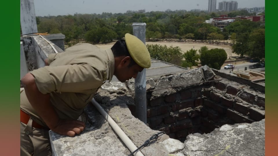 New twist in Dr. Diksha Tiwari death case kanpur dragging marks found on the roof