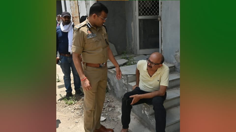 Diksha Tiwari Death Case Diksha was very happy father suspected a conspiracy
