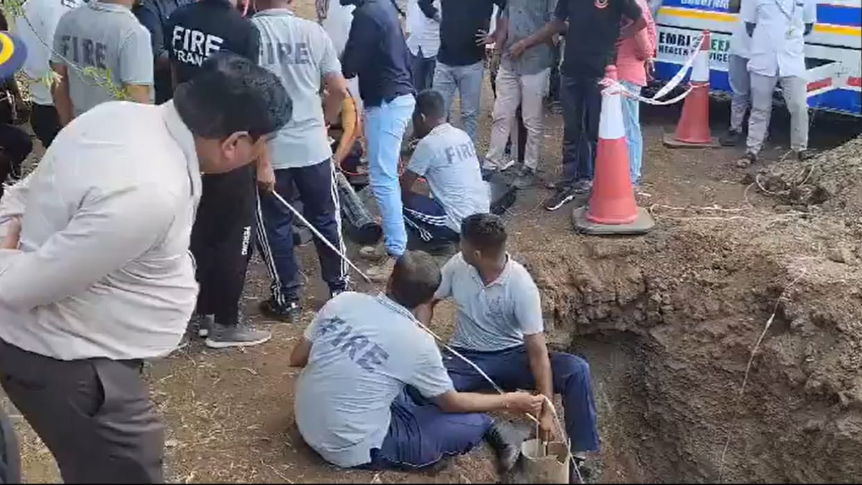 Gujarat Borewell, Gujarat Amreli Borewell, Borewell Gujarat, Gujarat Borewell Rescue Operation
