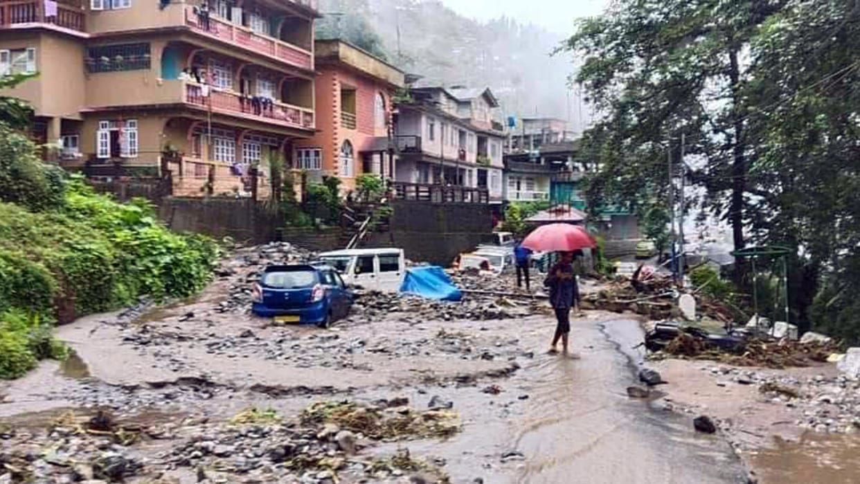 Nine people die, over 1200 tourists stranded during last three days due to landslides in Sikkim