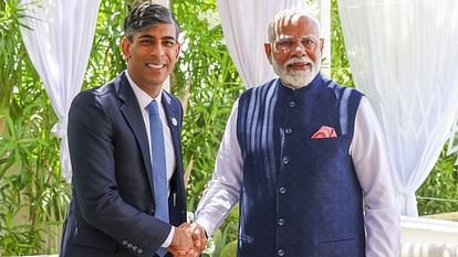 G7 Summit photos PM Modi and Meloni meeting in Italy welcome with Namaste see highlights