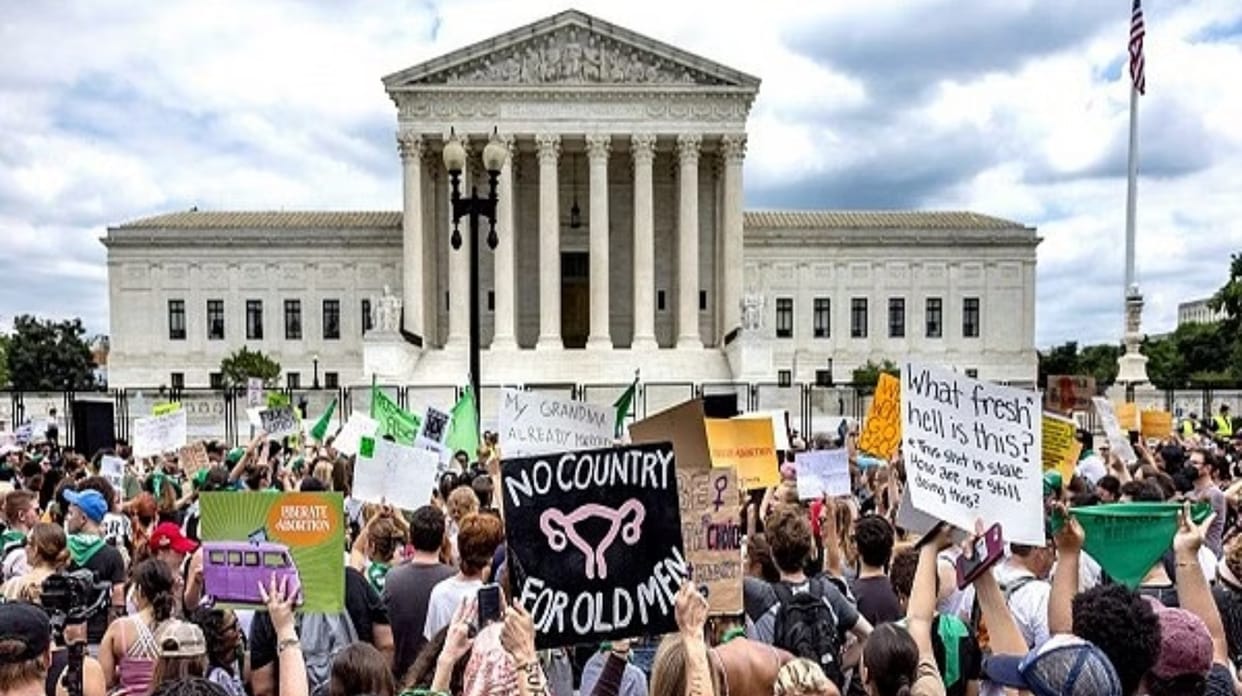 US Supreme Court rejects bid to curb access to abortion pills news in hindi