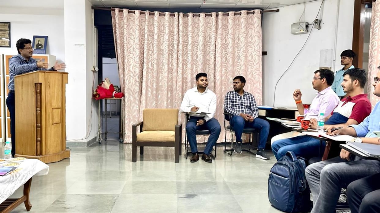 UPSC: Top civil service coaching institutes will open in Raipur Chhattisgarh