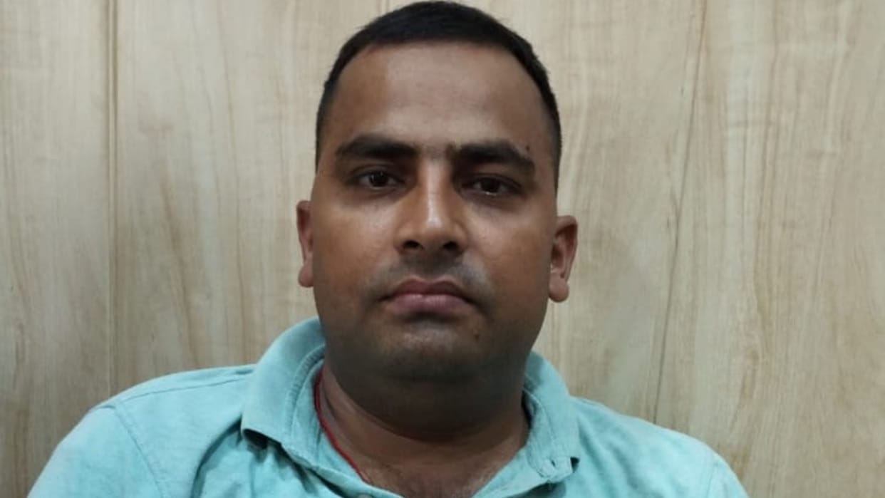 Sub-inspector arrested for taking bribe in police station in Bareilly