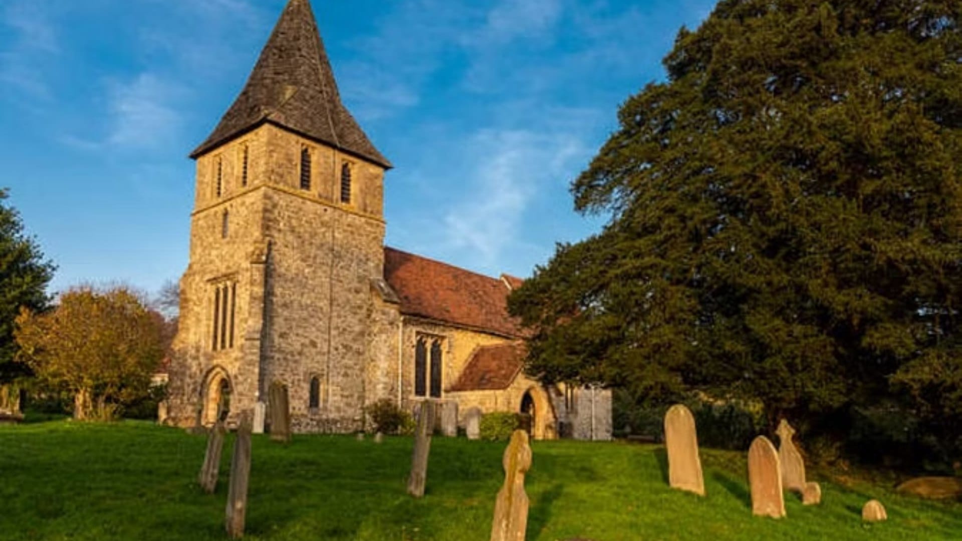 Ajab-Gajab: england village detling and thurnham,s women lives more than 95 year surprised to know the reason