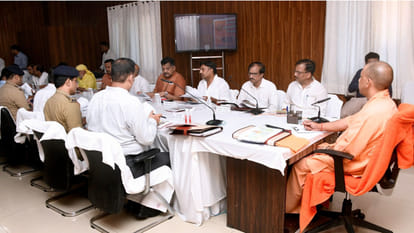 During his visit to Gorakhpur, CM Yogi held a review meeting with officials regarding development works
