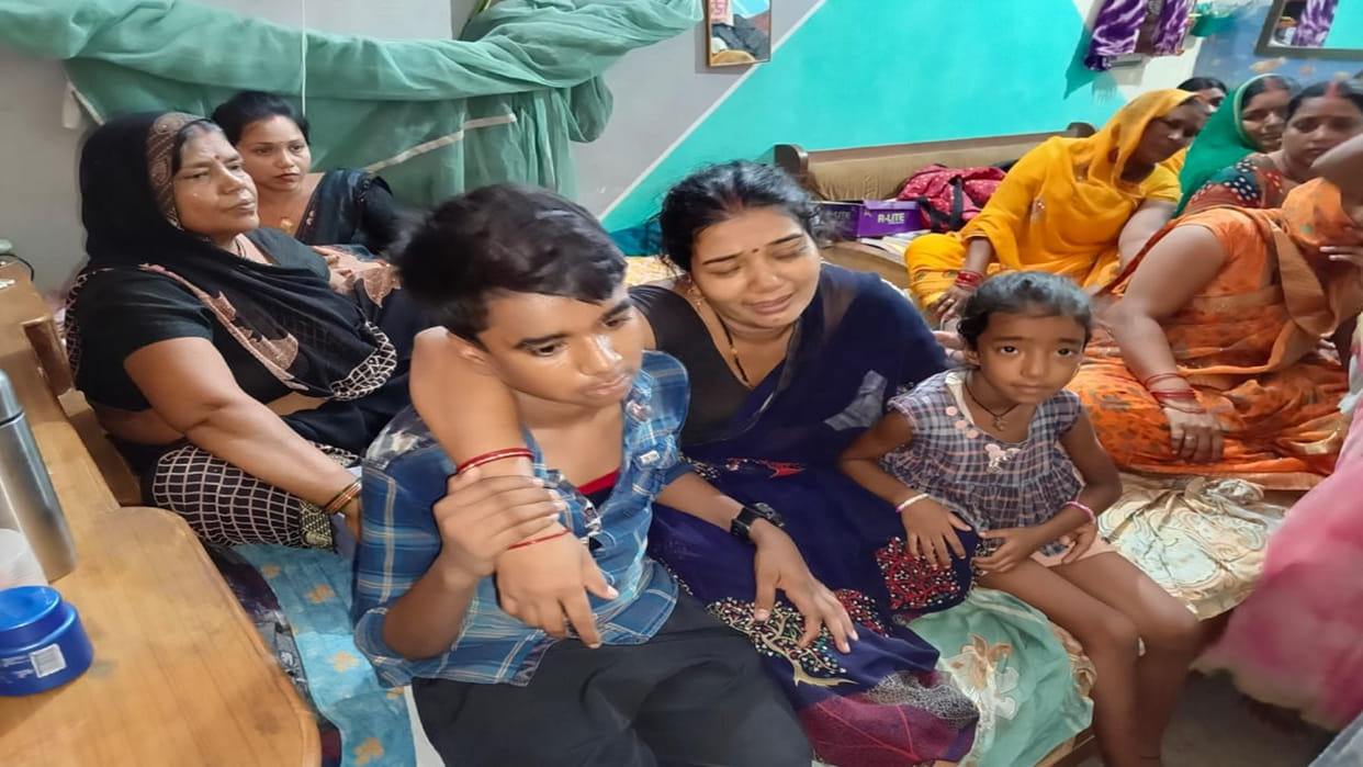 In Gorakhpur, Jairam went too far after promising not to stay away from his wife