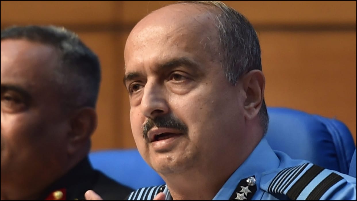 Modern warfare no longer solely physical domain says IAF chief VR Chaudhari news in hindi