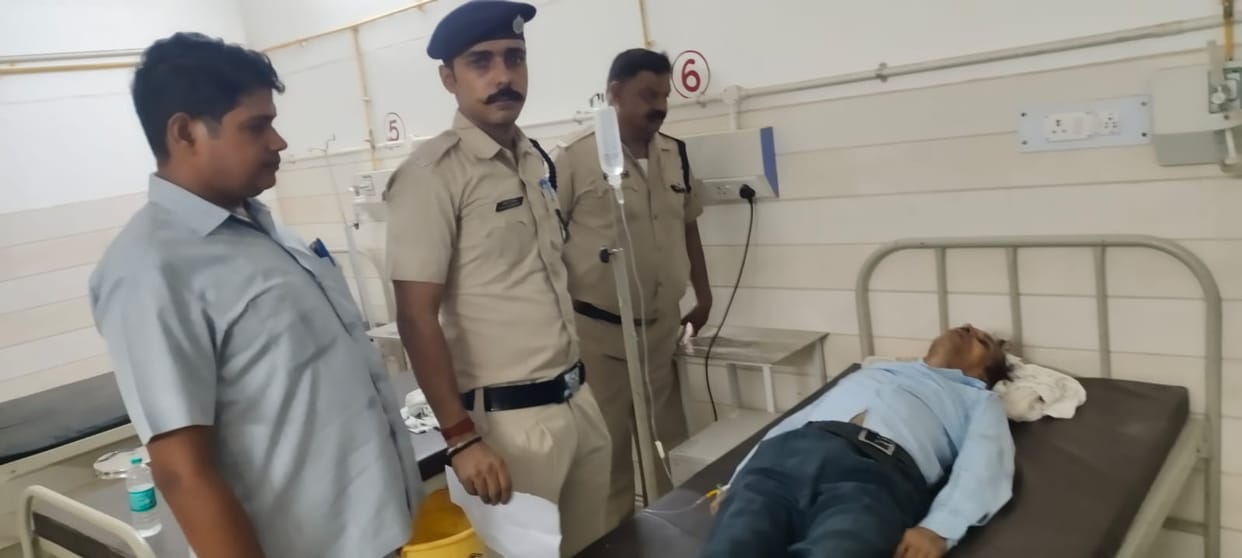 Amethi: Two passengers fall ill in Shramjivi Express, one died