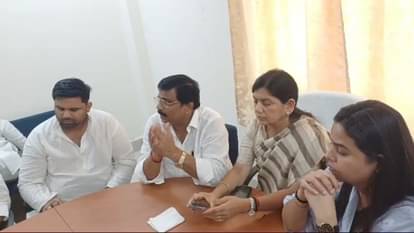Bihar: नाबालिग छात्रा की मौत की कई एंगल से जांच के बाद मामले में आनंद मोहन की एंट्री, PM रिपोर्ट पर उठाए सवाल Aurangabad: Anand Mohan enters case after investigating death of minor girl from several angles, PM report