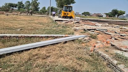 four illegal colonies demolished with bulldozers in Bareilly