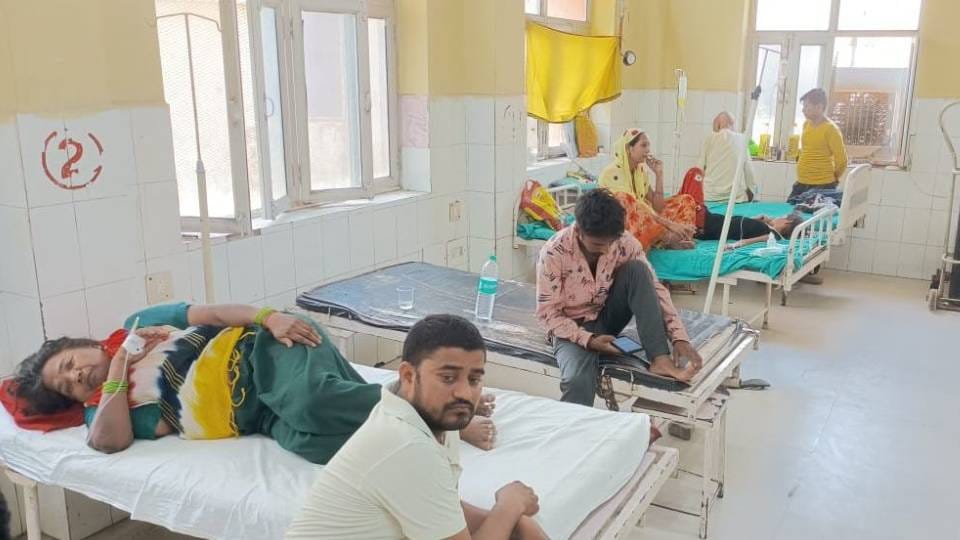 Two patients died of fever and diarrhea in Mainpuri while 44 admitted in critical condition