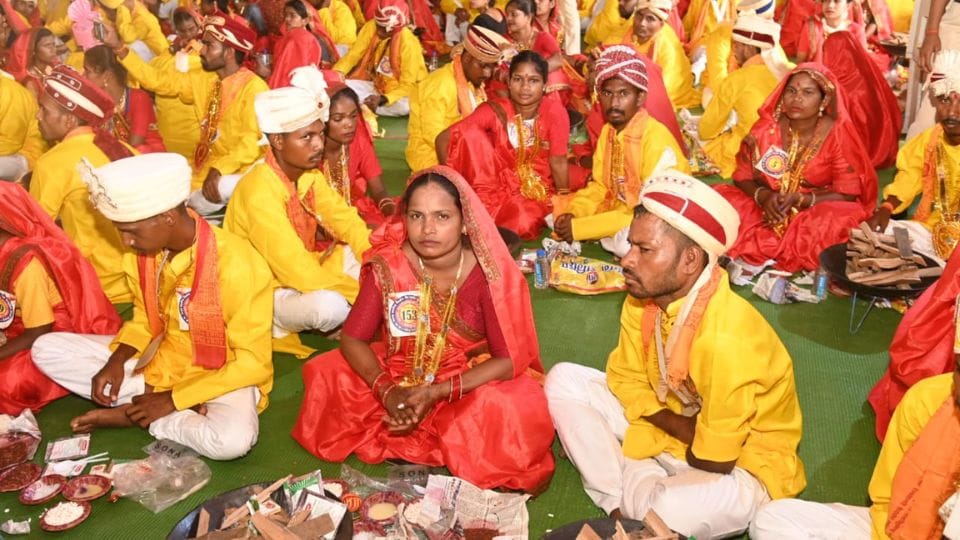 All India Poor Disabled Group Model Marriage Ceremony was organized in Durg