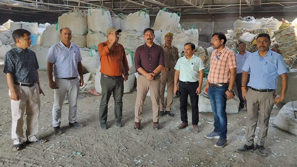Moradabad: Raid on fiber businessman office-factory, 40 lakh fine collected