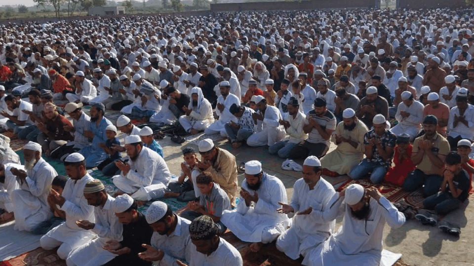 people were asked to perform Qurbani behind curtains and follow traffic rules  Eid in Baghpat