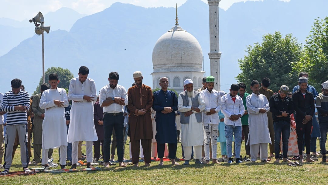 Eid 2024 : prayers offered Eid-ul-Adha celebrated across srinagar kashmir