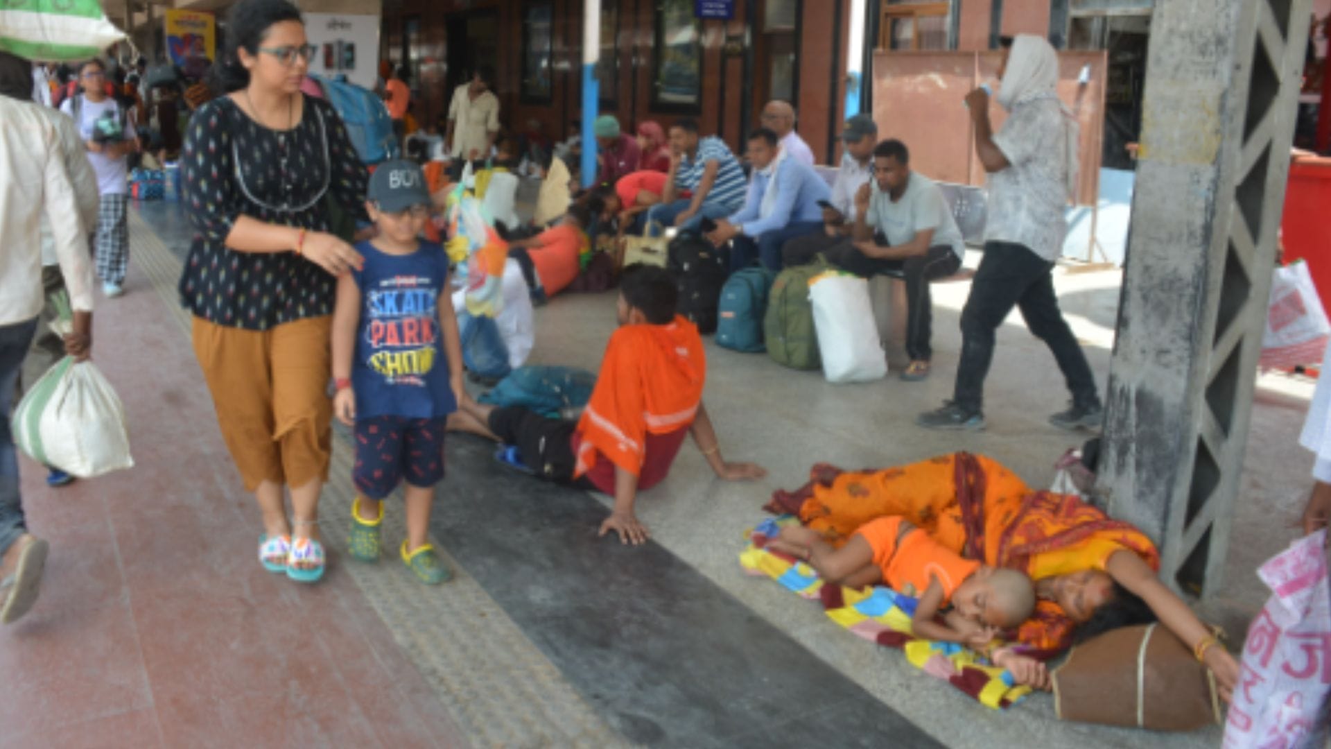 Varanasi Weather First Red Alert for Heatwave of Year Issued for Two Days Maximum Temperature