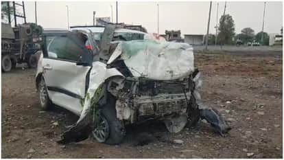 Guna News: Car collides with divider after son takes nap three including parents killed