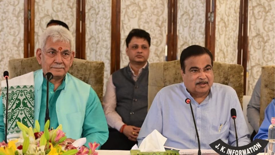 Union Transport Minister Nitin Gadkari reviewed projects with officials in Srinagar