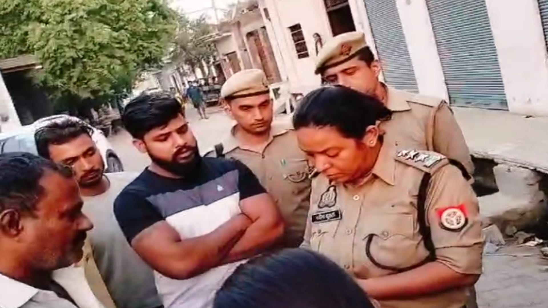man committed suicide after killing his girlfriend in Meerut