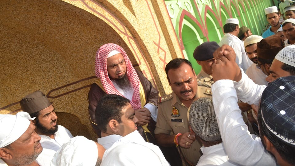 Uproar at Eidgah over offering Namaz