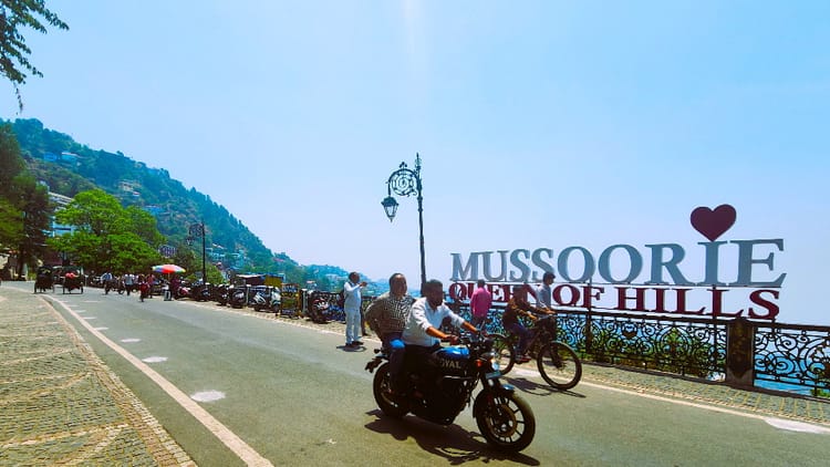 Uttarakhand Weather: गर्मी दिखाने लगी तेवर, पहली मार्च के पारे ने बनाया रिकॉर्ड, आज ऐसा रहेगा मौसम