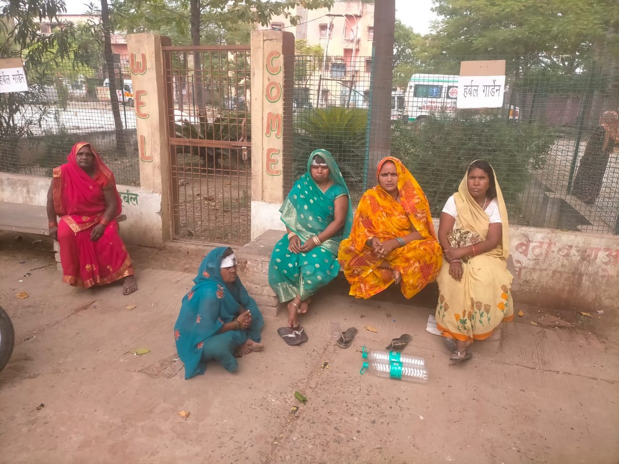 13 people injured due to attack by mad jackal in Sonbhadra