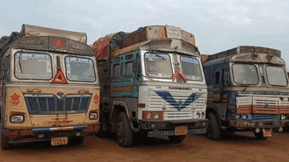 Raids on big scrap dealer in Durg chhattisgarh