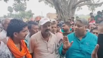 Begusarai: Banned meat found outside temple; Situation tense in village, large number of police deployed