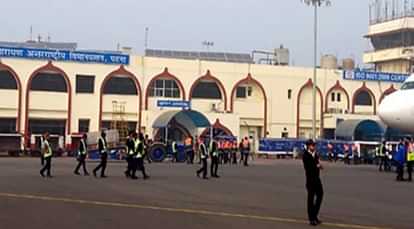 Bihar News: Emergency land of plane going from Delhi to Shillong at Patna airport, Spice Jet, flight status