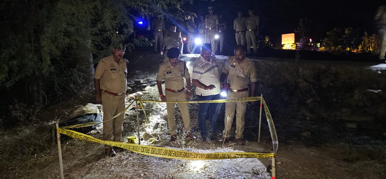 criminal with bounty of 25 thousand rupees arrested in police encounter in ghazipur