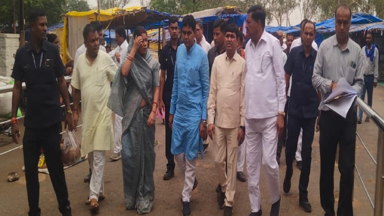 Balodabazar violence: BJP investigation team inspected the fire incident, said - conspiracy to incite violence