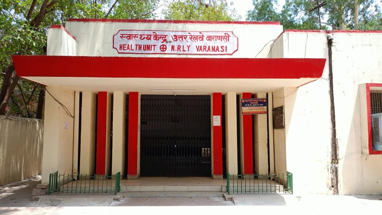 Amar Ujala investigation Five people died in three days station health center is locked the condition of stati