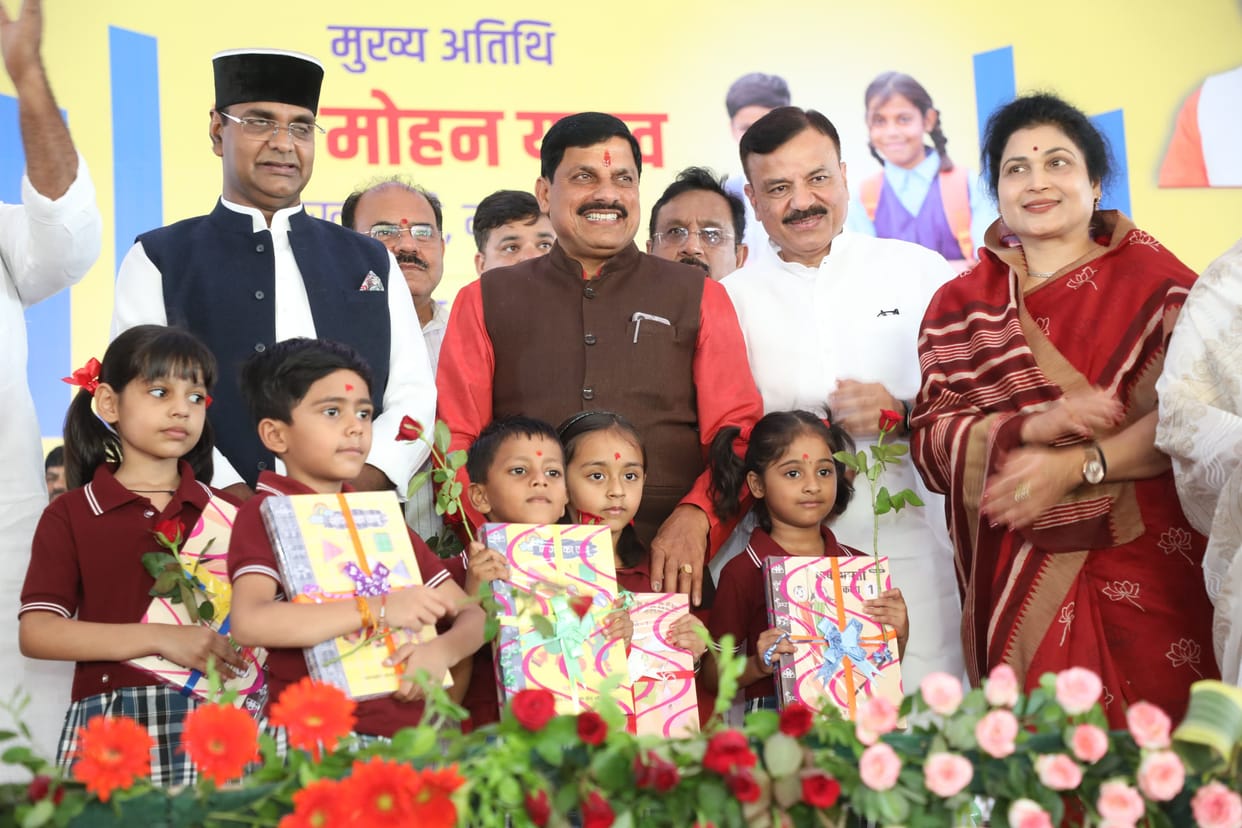 MP: CM welcomes children with tilak, Minister demands national anthem should be mandatory in all schools inclu