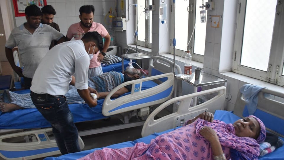 Moradabad: Heat attacks children and elderly, patients in hospital increase, doctors say ORS is solution