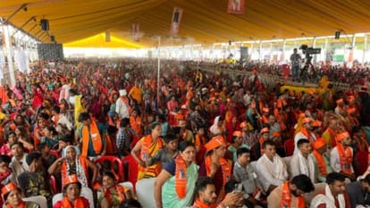 PM Modi Varanasi Visit Highlights of PM Modi said Maa Ganga adopted me in Jansabha at Kashi
