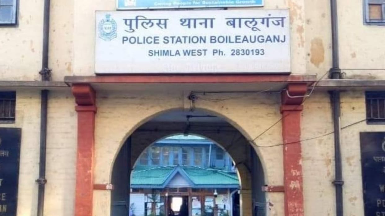 Former Lahaul-Spiti MLA Ravi Thakur questioned for five hours In Baluganj Police Station