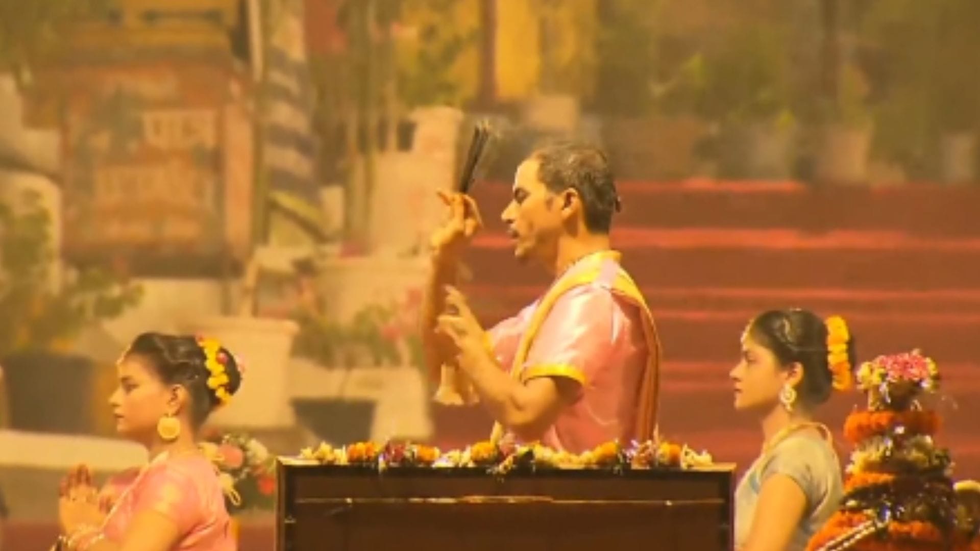 PM Modi varanasi visit PM Narendra Modi Attend Ganga Aarti at Dashashwamedh Ghat for 5th time