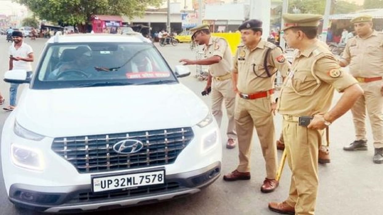Challan issued for the car of the director of social welfare department